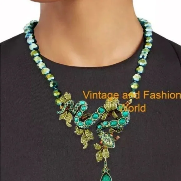 Heidi, DAUS! “Night of the Serpent “Emerald Drop Pendant￼ - Picture 7 of 10